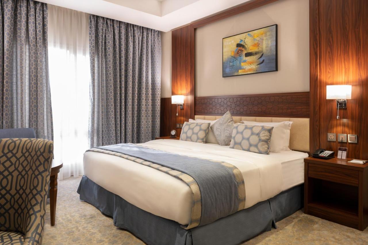 Seasons Park- Mawasim Al Hay At Hotel Jeddah Exterior photo