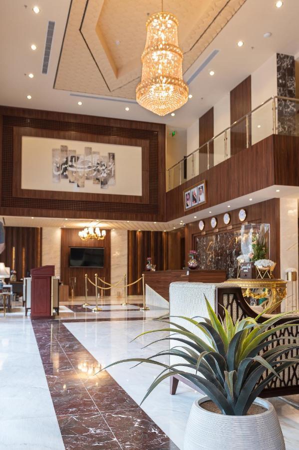 Seasons Park- Mawasim Al Hay At Hotel Jeddah Exterior photo